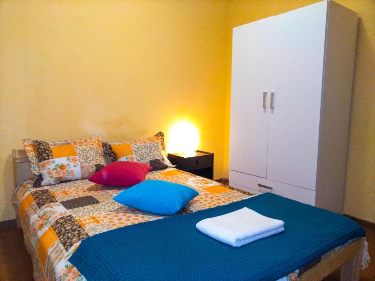 Friends In Braga - Charming Bedrooms In The Historic Center Bagian luar foto